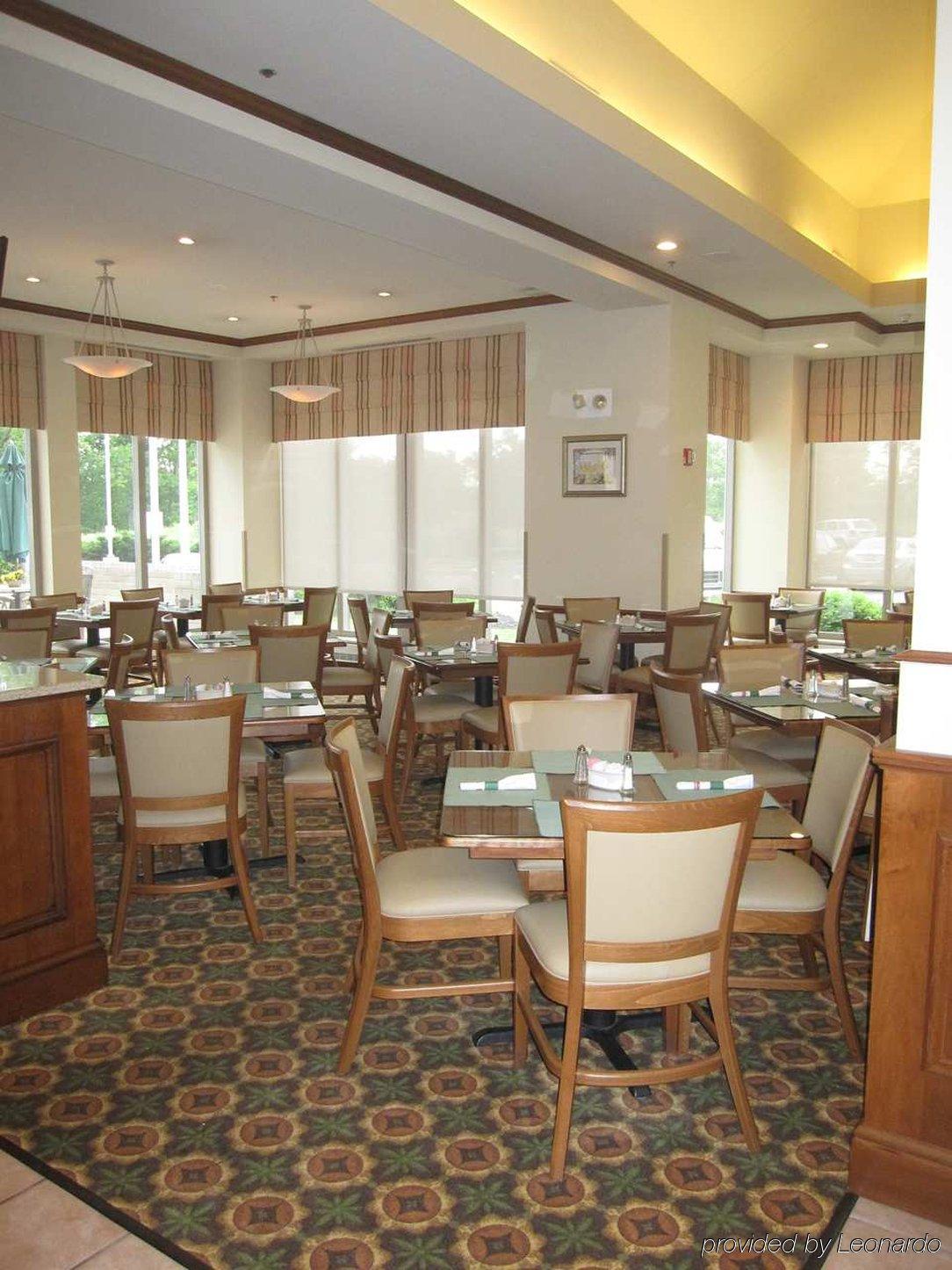 Hilton Garden Inn Cleveland Airport Fairview Park Ресторант снимка