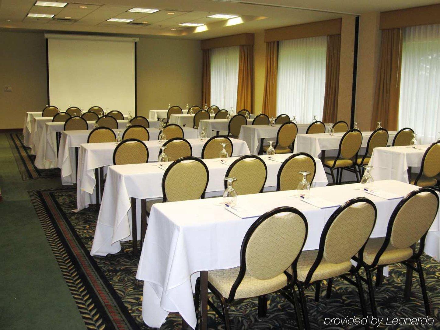 Hilton Garden Inn Cleveland Airport Fairview Park Съоръжения снимка